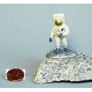  Furuta NASA #6 Space Apollo Astronaut Buzz Aldrin model 