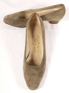 FERRAGAMO OLIVE SUEDE PLAIN PUMPS HEELS ITALY 6.5B Womens Shoes 