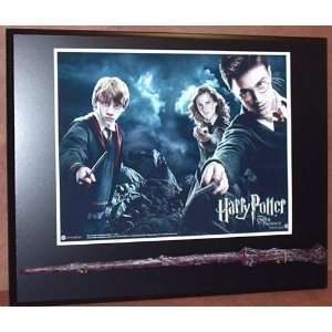 HARRY POTTER DELUXE WAND AND STAND HOLDER WOOD PLAQUE DISPLAY, READY 
