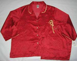 Natori Satin Pajamas Womens size S M L XL NWT Red Gold Capri Free US 