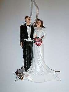 Bridal Couple (Brunette Bride) Resin Christmas Ornament *NEW ITEM 