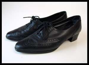 vintage 80s black leather wingtip GRANNY SHOES oxford low heels womens 