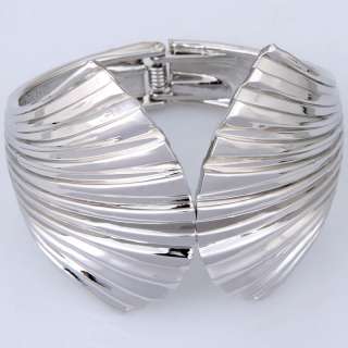 Tibetan silver plated white cute wing sea sheLL patterns stretchy cUFF 