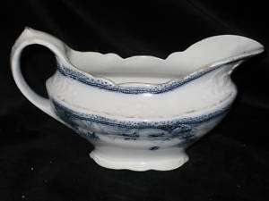 antique NEW WHARF POTTERY   Ivy   GRAVY BOAT only  