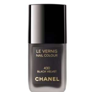 Chanel Nail Colour Le vernis Black Velvet #430 Fall 2010