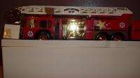 1997 TEXACO AERIAL FIRE TRUCK GOLD LIMITED EDITION MIB  
