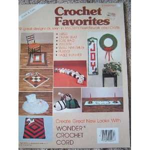  CROCHET FABORITES   QUICK & EASY 10 DESIGNS FROM MCCALLS 