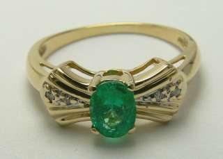 80pts Enchanting Colombian Emerald & Diamond Ring  