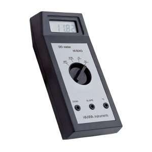  Dissolved Oxygen meter   by Hanna Instruments (model #HI 