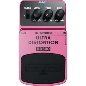  Behringer UD300 Ultra Distortion 2 Mode Distortion Effects 