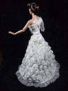 Tonner Sydney Gene Tyler 16doll Outfit Fashion white roses Dress 