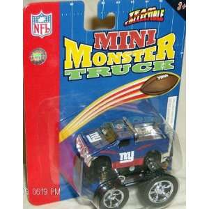 New York Giants 2005 Mini Monster Truck NFL Diecast Fleer 