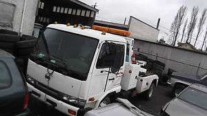   Nissan Diesel 1800 Medium duty wrecker tow truck Jerdan Jer dan body