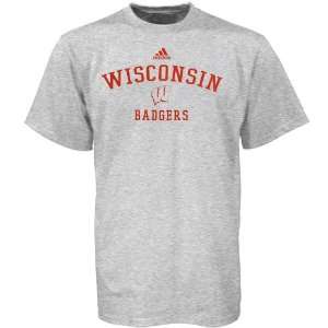 Adidas Wisconsin Badgers Ash Practice T shirt  Sports 