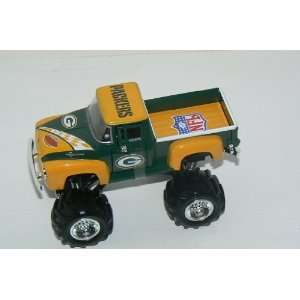  NFL Green Bay Packers 1956 Ford F 100 Diecast Monster 