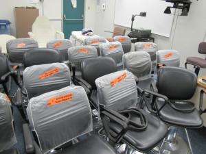Lot of 15 Hydraulic Barber/Salon Beauty Styling Chairs  
