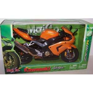  Maisto 1/12 Scale Diecast Motorcycle Kawasaki Ninja Zx 10r 
