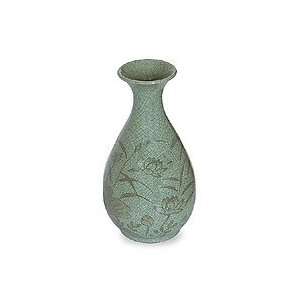  Celadon ceramic vase, Sand Lotus