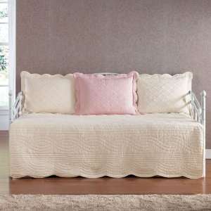  BrylaneHome Florence Daybed Quilt