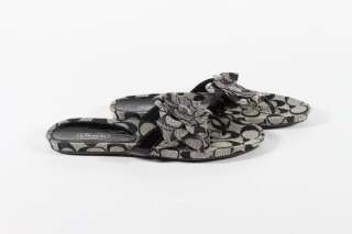   Black Gray Logo Signature Flower Sandals Summer Footwear Size 8  