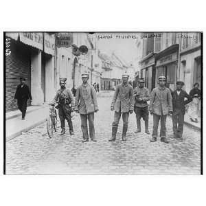  German prisoners work    Soissons
