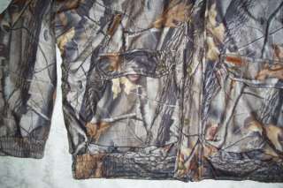  Insulated CAMOUFLAGE COAT JACKET Size XL Camo Hunting with Hood  