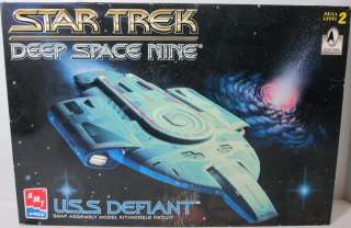1996 AMT ERTL STAR TREK Deep Space Nine U.S.S. DEFIANT MODEL KIT USS 