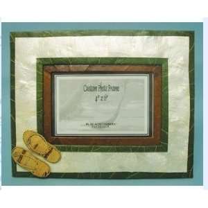   Frame Holds One 4 X 6 Picture   Seashell Shell Frame Size Is 8 X 10