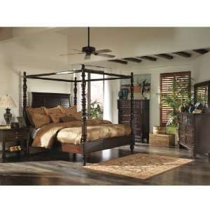    Key Town Poster Bed Bedroom Set by Ashley Furniture