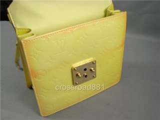   Vuitton Light Yellow Vernis Spring Street Handbag in Good Condition