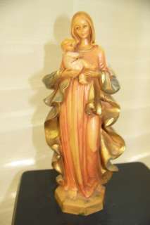   Figurine #653, Woman holding Child, E Simonetti, Italy, 6.5H  