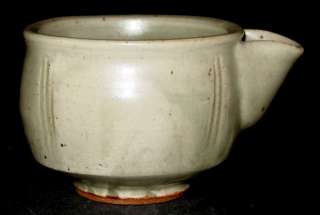 Warren MacKenzie Studio Pottery Sgraffito Spouted bowl  