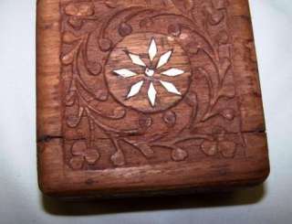 Antique Hand Carved Teak Wood Jewelry Trinket Box with Flower Pedal 