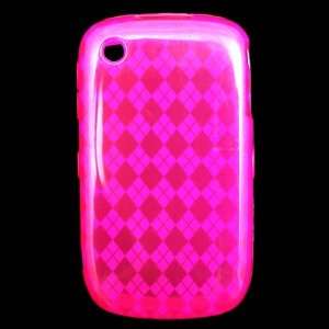  Cuffu   Pink   Blackberry 8520 Curve SKIN Case Cover 