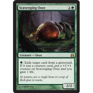  Magic the Gathering   Scavenging Ooze   Commander Toys & Games