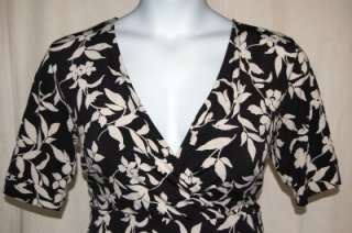 Black & White Floral Merona Womens Blouse Top EUC Flattering Style XL 