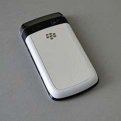 OEM WHITE PEARL WHOLE HOUSING FOR BLACKBERRY BOLD 9700  