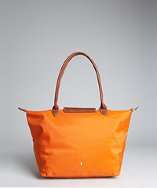 style #319195601 orange nylon Le Pliage large folding shopper tote