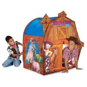  Playhut Toy Story 3   Hide N Play Multiple Toys & Games