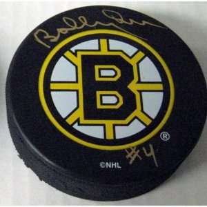  Bobby Orr Signed Hockey Puck Bruins Logo 