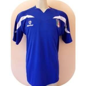  ITALY SOCCER JERSEY SIZE SMALL.NEW