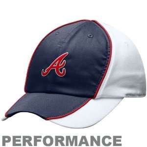 Nike Atlanta Braves Ladies White NikeFIT Adjustable Performance Hat