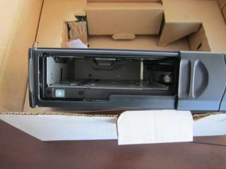 Mercedes OEM w203 w202 NEW CD Changer c230 c280 c240 c220 clk 