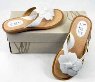 BOC by BORN Women Gilliflower Leather Thong Sandal 10 White New In Box 