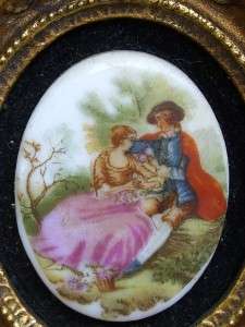 Vintage FRENCH Style CAMEO Mounted In Velvet & Gilded FRAME Wall 
