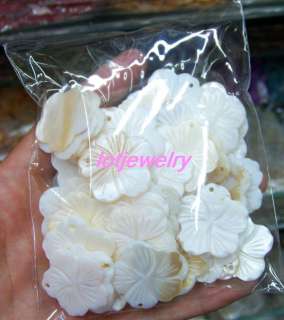 wholesale 50pcs natural shell flower pendant beads 25mm  