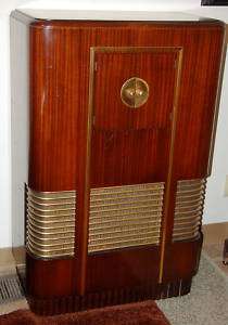 Sparton Nocturne 1476 Art Deco Darwin Teague radio  