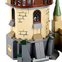 LEGO Harry Potter Hogwarts (4867)   LEGO   