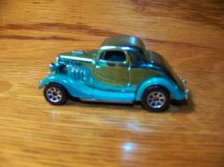 HOT WHEELS 1934 Ford hot rod Malaysia 1979 lot coupe GC  