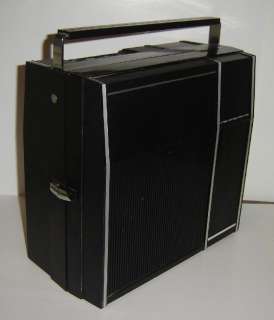 Vintage Portable TENNA 8 Stereo Track cartridge player model PT 89 